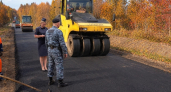 В Великих Луках приставы взыскали 2,5 млн рублей долга за спецтехнику