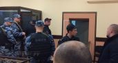 В Великих Луках 27-летнего мужчину арестовали на два месяца за нападение на пенсионерку