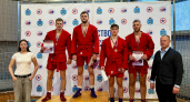 Самбисты ВЛГАФК завоевали три золотые медали и серебро на чемпионате области