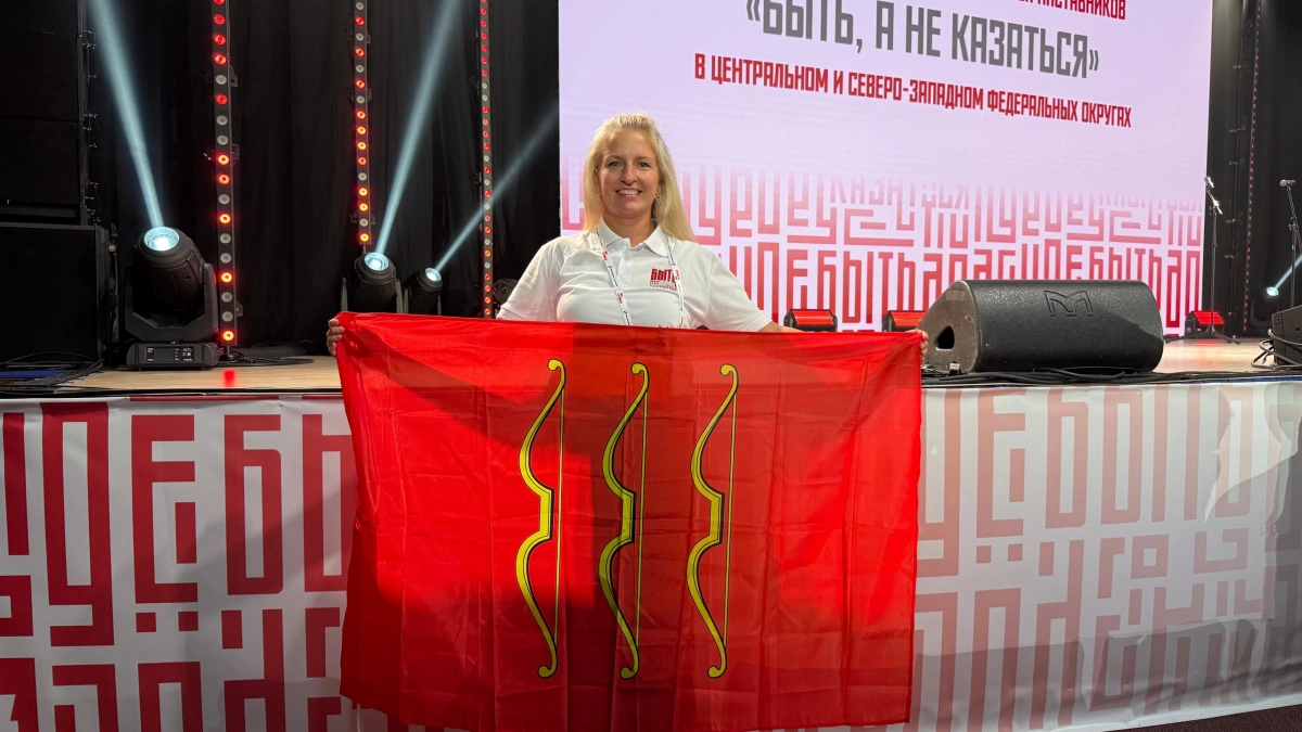 Анна Полетаева из школы №9 в Великих Луках участвует в полуфинале конкурса «Быть, а не казаться!»