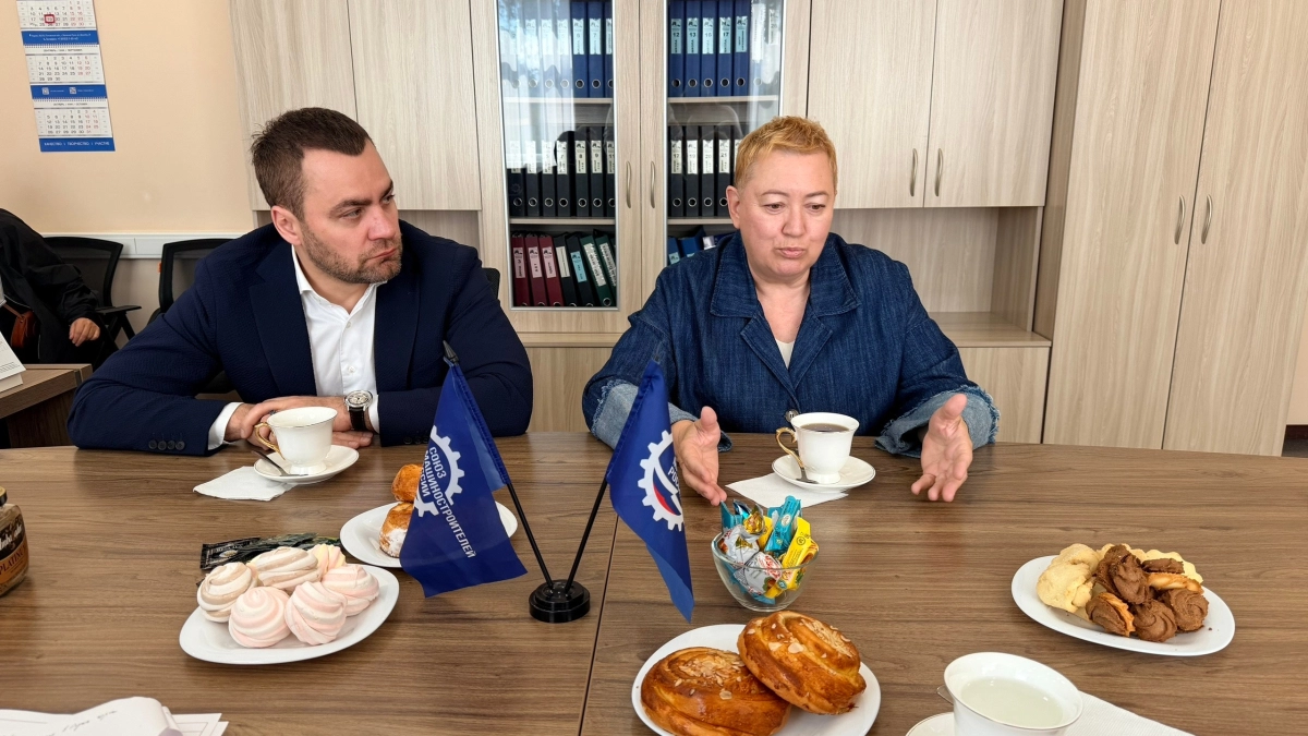 В Великих Луках обсудили перспективы участия школьников в олимпиаде «Звезда»