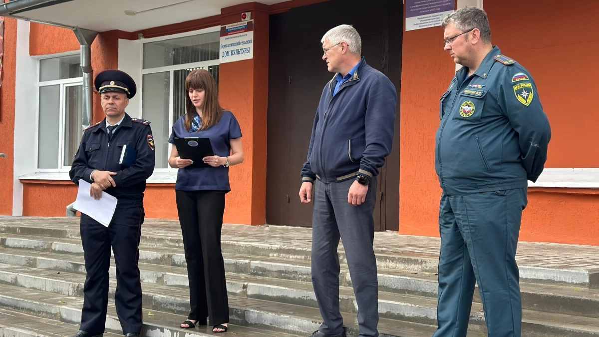 В Великолукском районе представили модельный избирательный участок к выборам 18–20 сентября