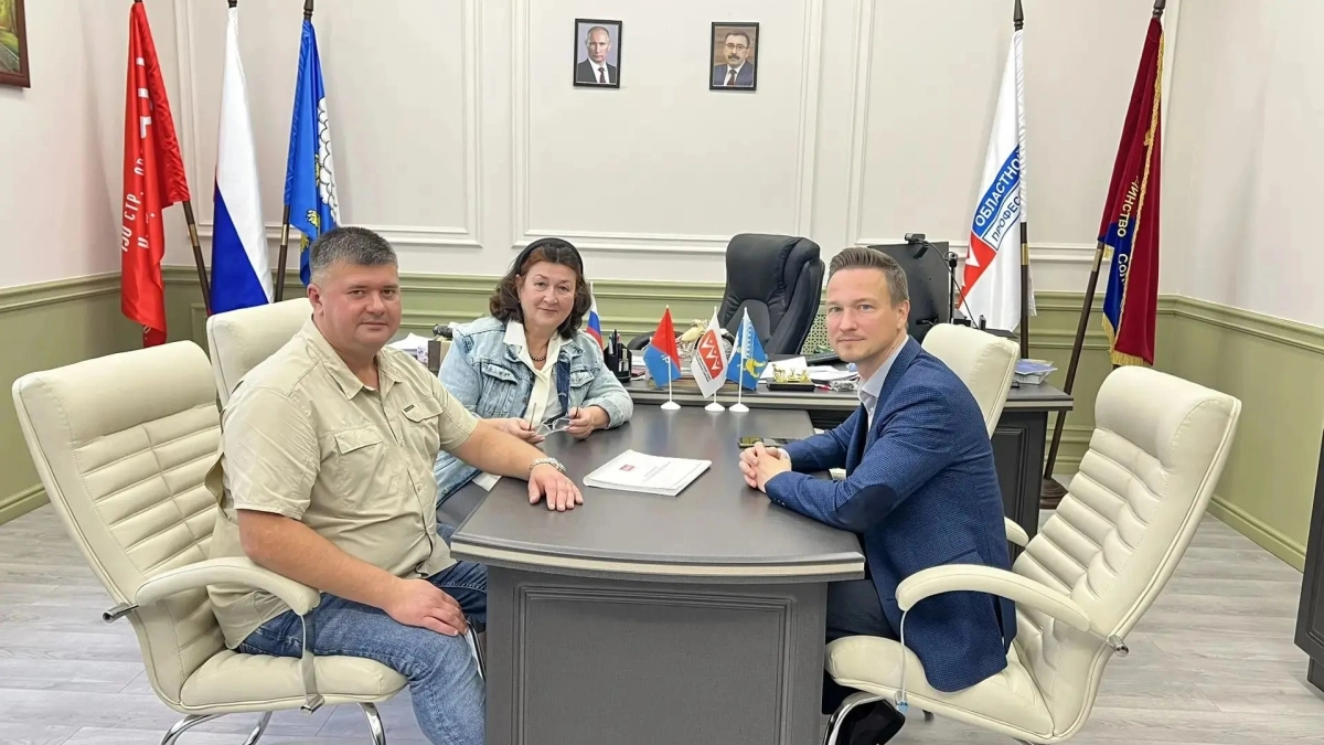 Министр образования Псковской области обсудил с профсоюзом подготовку к новому учебному году