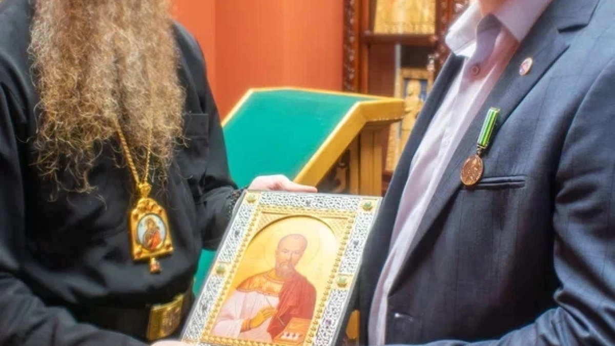 В Великолукской детской больнице освятили часовню в честь врача Евгения Боткина