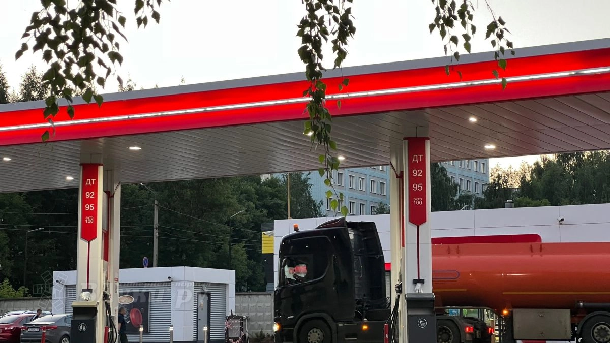 В Псковской области подорожали бензин и дизтопливо