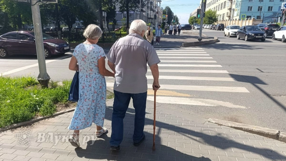 В Псковской области социальные пенсии выросли до 16,1 тысячи рублей