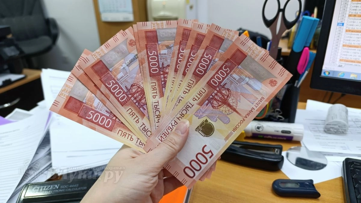 Уйти от оплаты не удалось: суд взыскал с псковича почти 300 тысяч рублей налога за продажу магазина