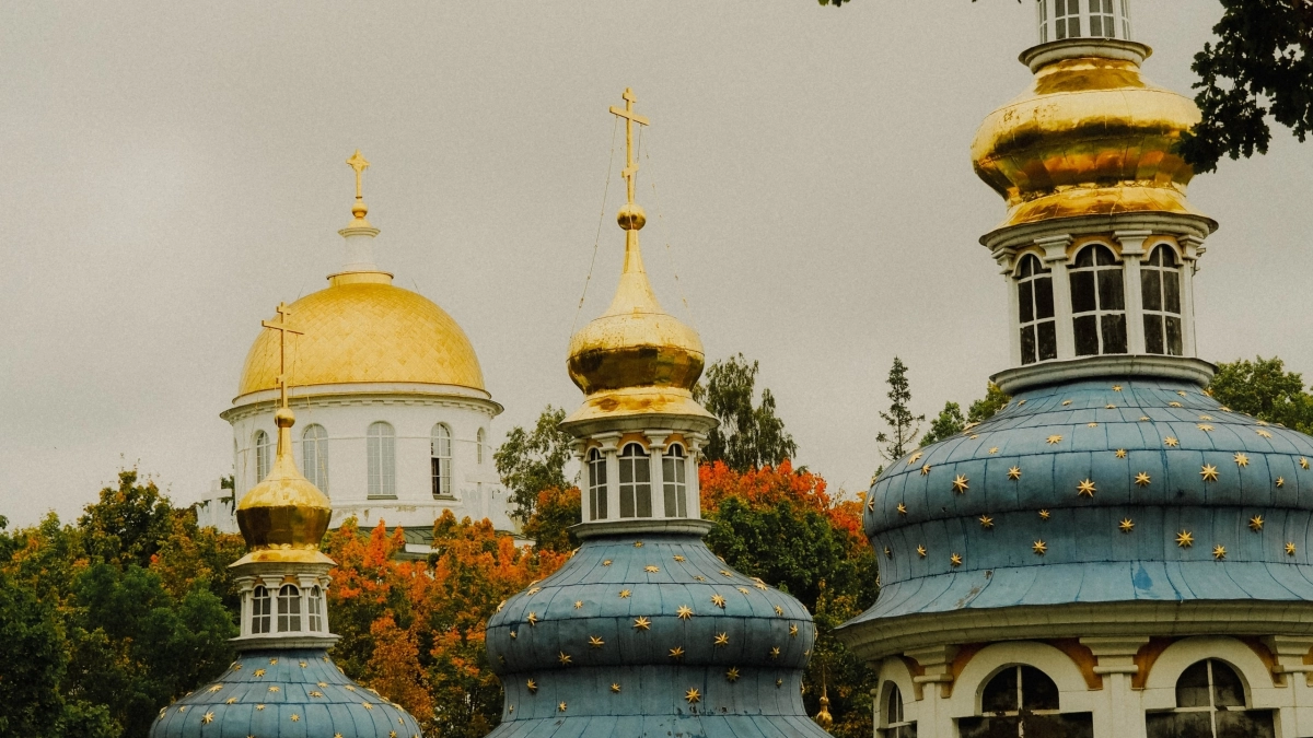 Намаз в церкви Пскова: как отреагировали в Совете по правам человека и что говорят в соцсетях