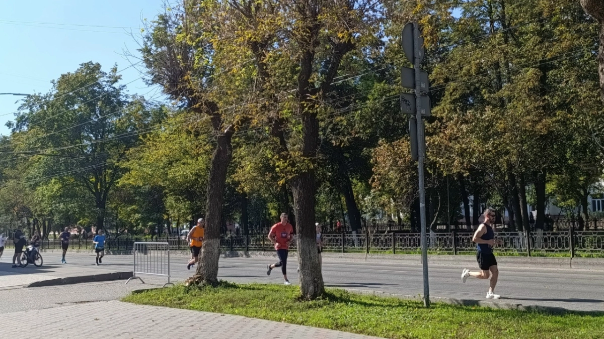 В центре Пскова 18 октября временно ограничат движение из-за исторического забега