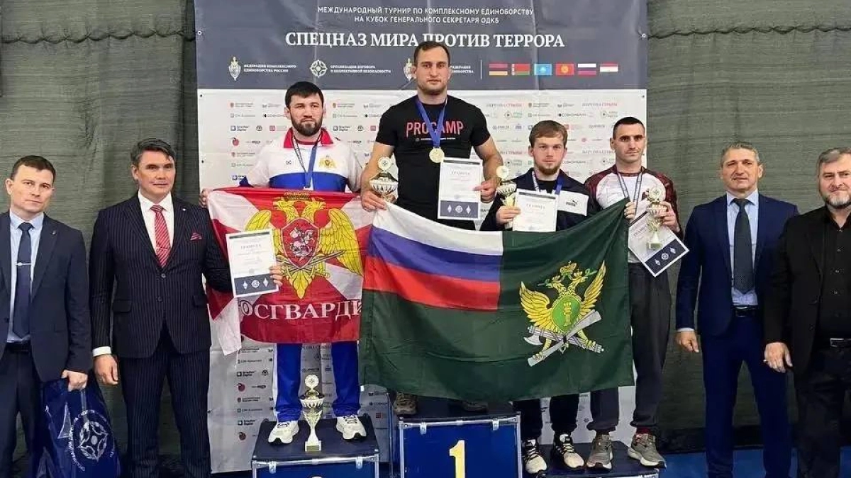 Великолукский боец Руслан Шамилов победил на международном турнире в Подмосковье
