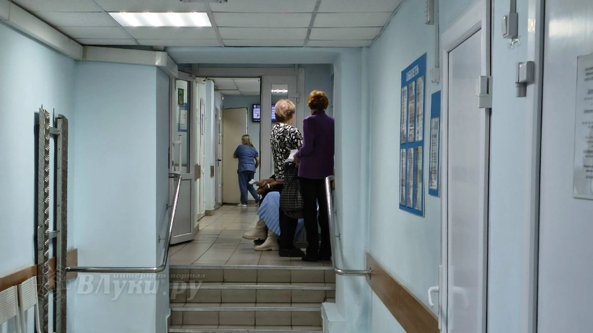 Псковские врачи нашли бусину в ухе девочки во время осмотра