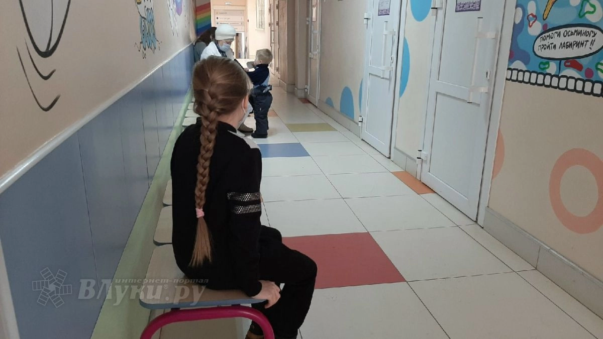 В Великих Луках зафиксировали превышение заболеваемости ОРВИ
