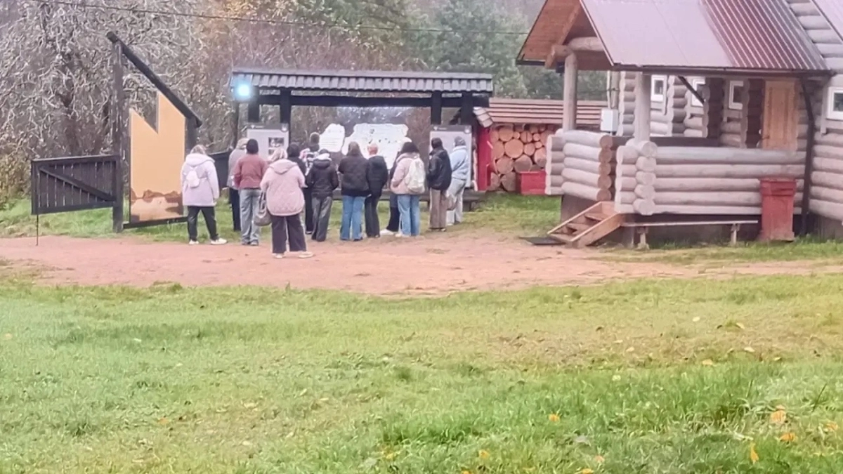 Школьники из Великих Лук посетили «Школу партизанского мастерства» в Себежском районе