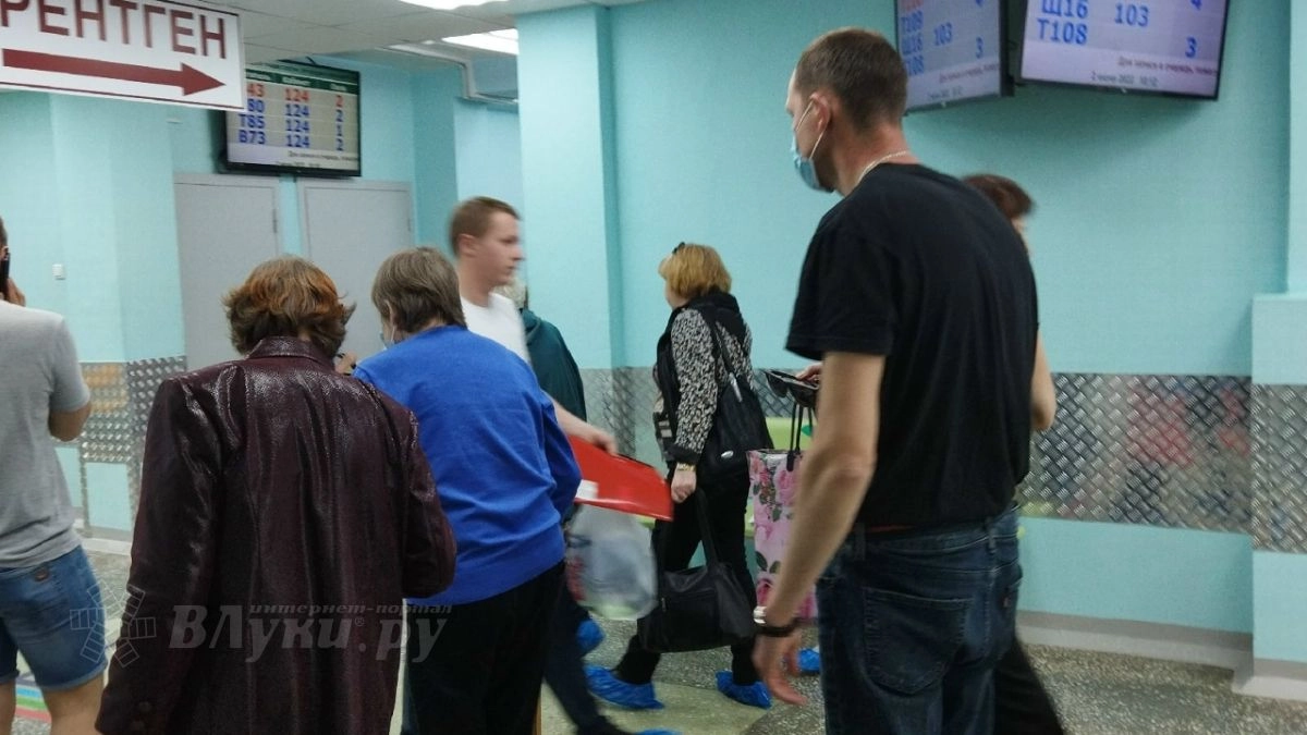 Более 108 тысяч жителей Псковской области привились от гриппа